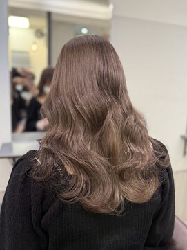 ジゼル 梅田(GiseL) K_ミルクティーレイヤーダブルカラーインナーカラーケアブリーチ