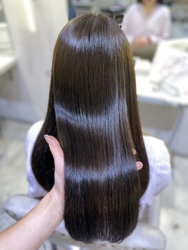 ラメール(MAISON LA MER) 《AYAKA》艶髪オリーブベージュカラー