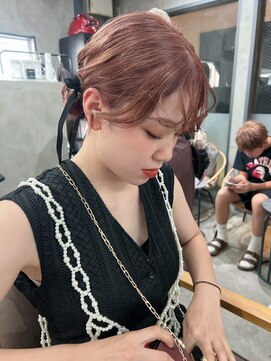 エイム(AiM) ピンクベージュ/アレンジ/お呼ばれヘアセット