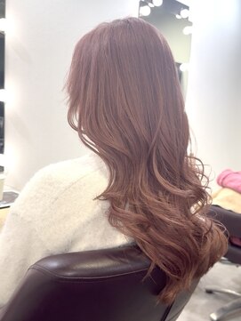 モア(moa) 淡めピンクベージュ