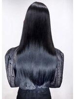 ユウキカガヤキ(YUUKI KAGAYAKI) 姫路 レイヤーカット ロング 姫路 縮毛矯正 縮毛矯正 自然