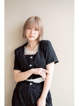 スリーランド(THREELAND) 切りっぱなしボブ