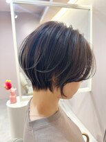 ナンバー 六本松(Number)&nbsp;大人可愛い20代30代40代50代前下がりショートボブ【オオハラ】