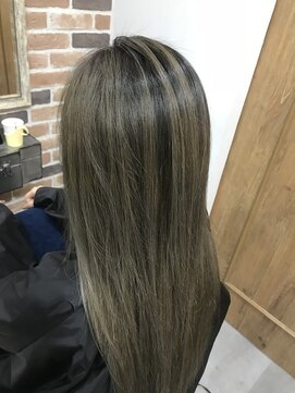 イズ 札幌店(is) ハイライトグラデーション