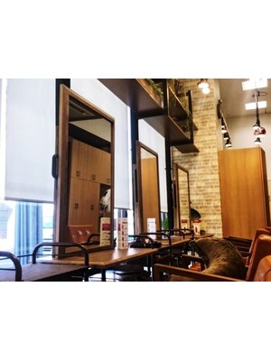 【JR手稲駅南口/徒歩1分】髪質改善/酸熱トリートメント☆カフェのような開放的な空間で至福のひとときを♪