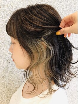 ベルフェミンイオンS.Cの写真/上質で大人可愛いハイトーンカラーで透明感のあるトレンドヘアに！あなたの魅力を最大限に引き出します♪