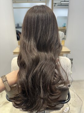 トッカ ヘアアンドトリートメント 仙台店(tocca) アディクシーグレー