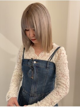 ユニコ(unico) ミディアム/レイヤーカット