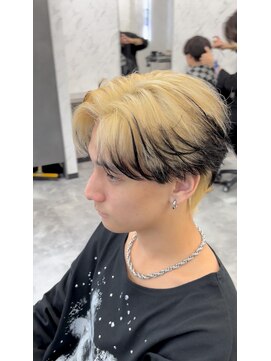 オム ブランシェ(HOMME BLANCHE’) 【Ryo】フェザーブロンドエンドカラー