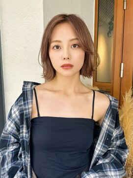 シェルター バイ トウキョウ(Shelter by TOKYO) 【くびれ外ハネ×ラベンダーベージュ】抜け感ニュアンスボブ