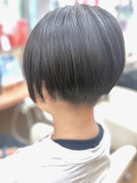 ヘアーメイク ツインズ(Hair Make TWINS) 女子の刈り上げスタイル