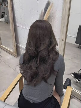 ベガ(vega) 透明感グレージュ/髪質改善/レイヤーカット