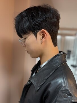 ルク(LUC) シースルーマッシュ 曲がる縮毛矯正 ダウンパーマ メンズパーマ