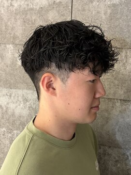 ニアウ 伊勢崎連取店(Niau) シャドウパーマスペインカールルーズパーマメンズマッシュ