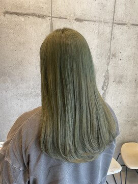 ソイル(soil) 透明感オリーブグリーン