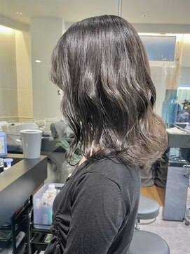 ケンジ 横浜(KENJE) グレージュ/透明感//巻き髪/暗髪/地毛風