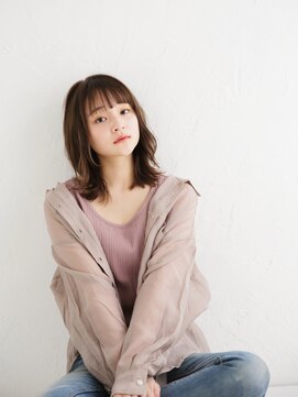 ルカ(Luca) 大人かわいい小顔レイヤーミディ◎２０代３０代４０代