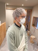 ニュウニュウ(NIU NIU)&nbsp;ホワイトスパイキーショート