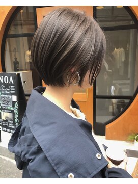 ノア 三宮店(NOA) 20代30代40代小顔ショートハイライトマロンラベージュ艶カラー