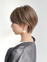 トルネード(TORNADO) 大人ショートヘア 前髪ありひし形丸み絶壁丸顔面長ハチ張りK0711