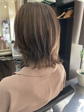 ライフ 四条畷店(Lyfe) オリーブグレージュハイライト_セクションカラー_210