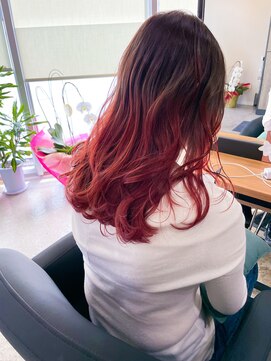 アンデイ(unday) レッドグラデーションカラー