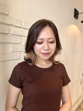 ユイバイラドンナ(Huit by LADONNA) インナーミルクティーカラー♪