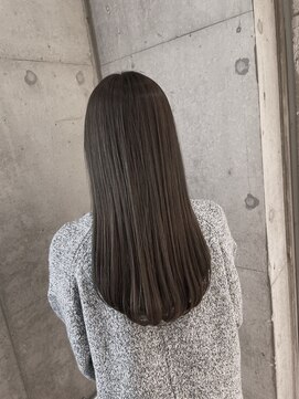 リビンバイアフロート(Livin by afloat) 大人綺麗なストレート ミントグレージュ おおたかの森