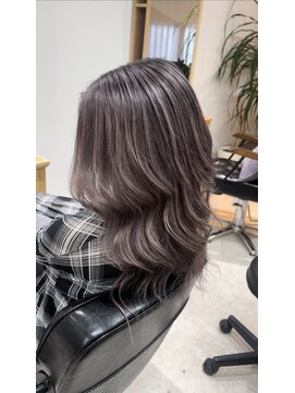 ロム(Rom.) シャドールーツ