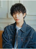 程よく長さを残したメンズショート
