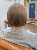 【Liko　池袋東口店】ハイトーン　ミルクティーベージュ　艶髪