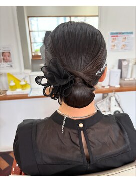 ヘアーアンドメイクアップモパ ヘアセット