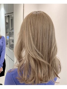 アース 銀座店(HAIR&MAKE EARTH) ミルクティーベージュ