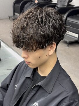 ゼストプール(ZEST POOL) 波巻きパーマ