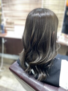 ルアン(Luan) アディクシーカラー×グレージュ