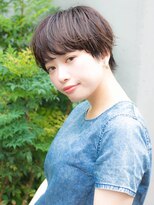 ルティア(Lutia) 斜めバング ショートマッシュ ブルージュ