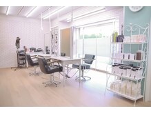 ヘアデザインカーム(hair design calm)の雰囲気（セット面４席のみのプライベートサロン♪初めての方もお気軽に。）