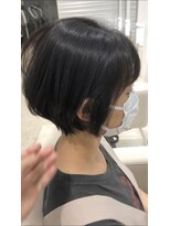 ロベック モトヤマ(Lobec MOTOYAMA)&nbsp;ふんわりスッキリなショートヘア