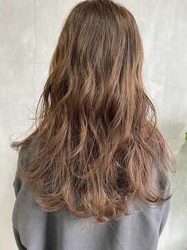 ティティ(TiTi) ピンクグレージュ[TiTi_福田りの]