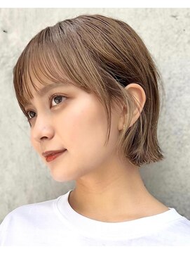 アフロートリノ(AFLOAT Leino) 【修】20代30代40代◎透明感カラー×韓国切りぱなしボブ