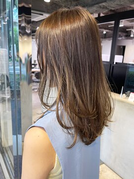 アイティーバイアルバム 藤沢店(IT by ALBUM) メルティカラー似合わせカットフェミニンロング_ba400291