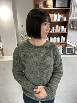 ウィム(wim) ぱつっとボブ