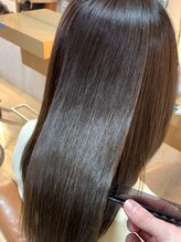 今最も話題のオリジナル髪質改善【アルカリ酸熱トリートメント】