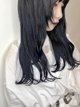 ラヴェ(LAWE.) ロングstyleでも顔まわりにレイヤー♪ウルフstyle