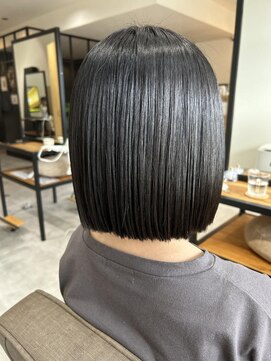 ライツ 富士店(ReiZ) 切りっぱなしすっきりボブ