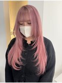 ハイトーンピンクにエクステでレイヤーカット♪