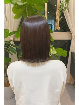 エルムバイエント(elm by emt) ストレートボブ