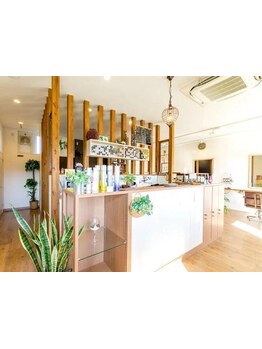 キッズスペース有り◎スタッフ1人のプライベートサロンで、周りを気にせずにお子様と一緒に過ごせます♪