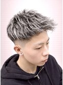 ハイトーン×フェード×束感ショート