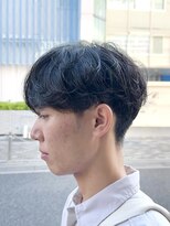 ディライト(Delight)&nbsp;緩め毛流れシャドウパーマ刈り上げマッシュ